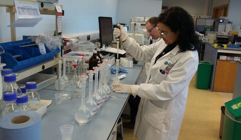 NRW staff member in action at the new environmental analysis laboratory NRW staff member in action at the new environmental analysis laboratory