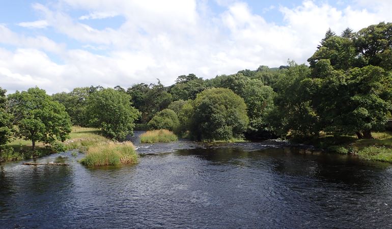 Image of the river Dee 