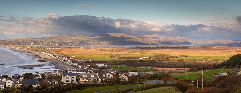 Cyforgors Cors Fochno ger Borth, Aberystwyth gan Drew Buckley